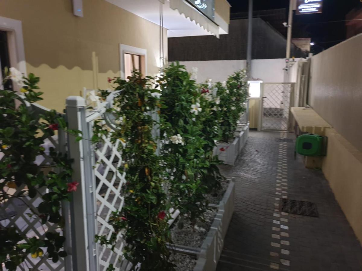 Residenza Carlucci Angri Exterior foto